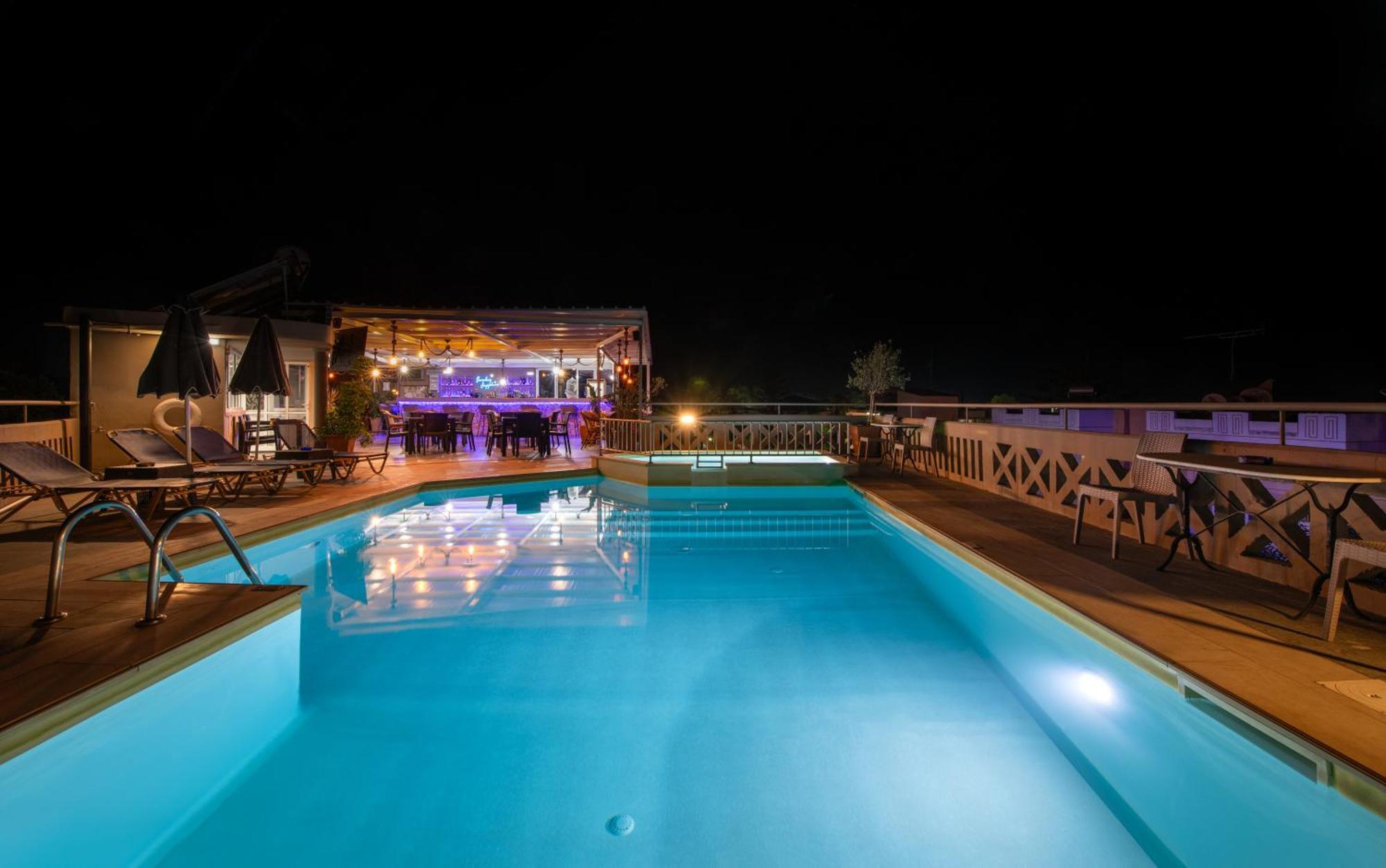 جورجيوبوليس Labyrinth Hotel المظهر الخارجي الصورة