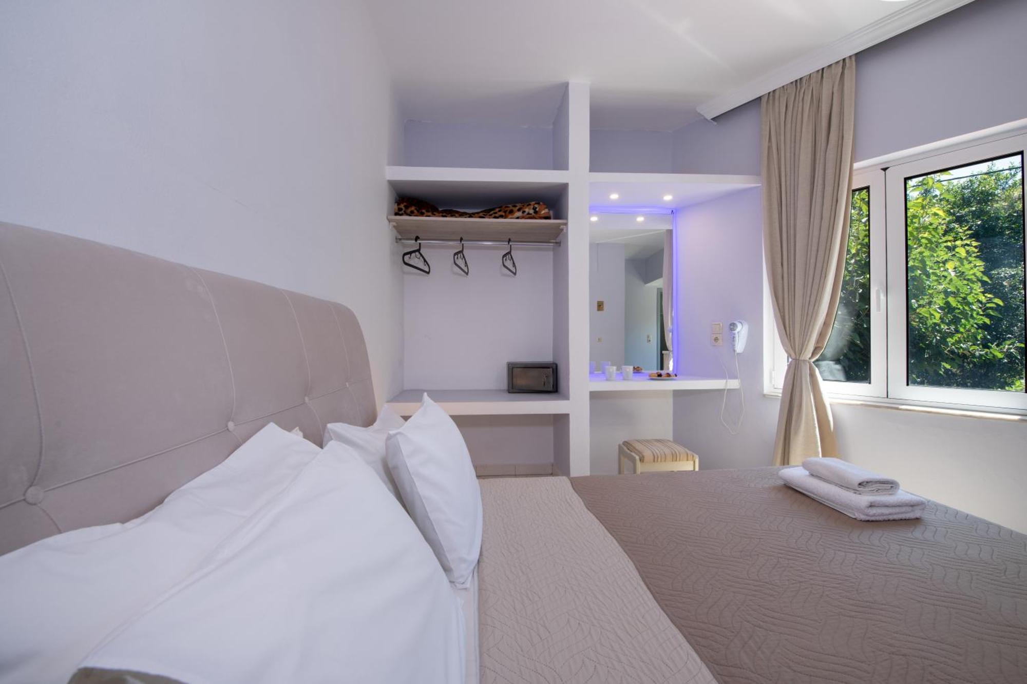 جورجيوبوليس Labyrinth Hotel المظهر الخارجي الصورة